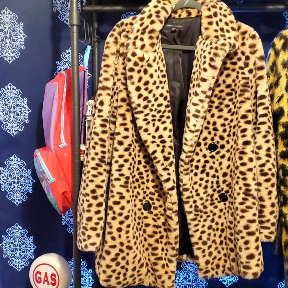 Leopard coat